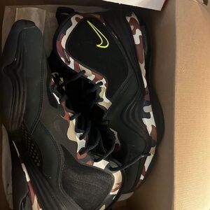 Nike Air Penny V Camo size 12